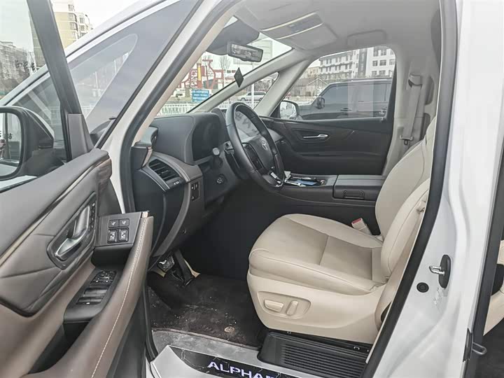 Фото 8 - Toyota Alphard