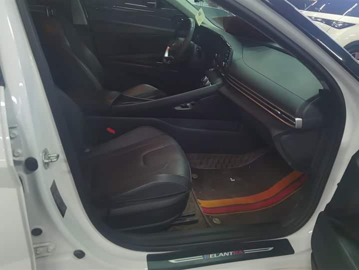 Фото 8 - Hyundai Elantra N line