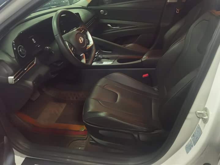 Фото 9 - Hyundai Elantra N line