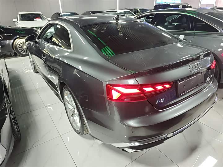 Фото 5 - Audi A5