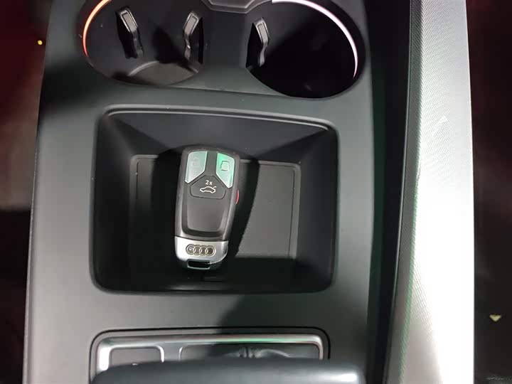 Фото 9 - Audi A5