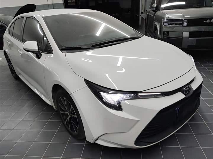 Фото 4 - Toyota Levin