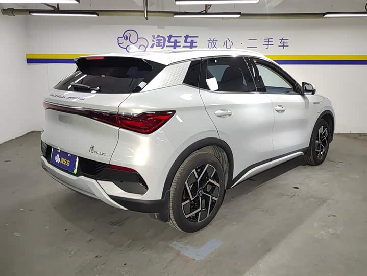 Фото 3 - BYD Yuan Plus