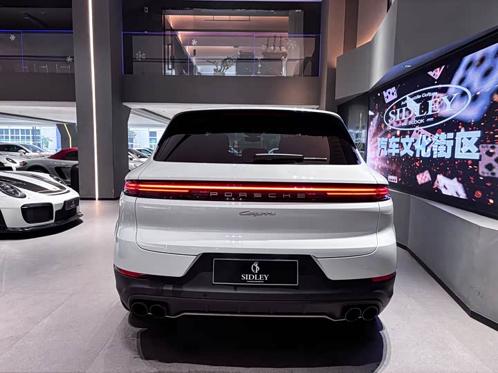 Фото 5 - Porsche Cayenne