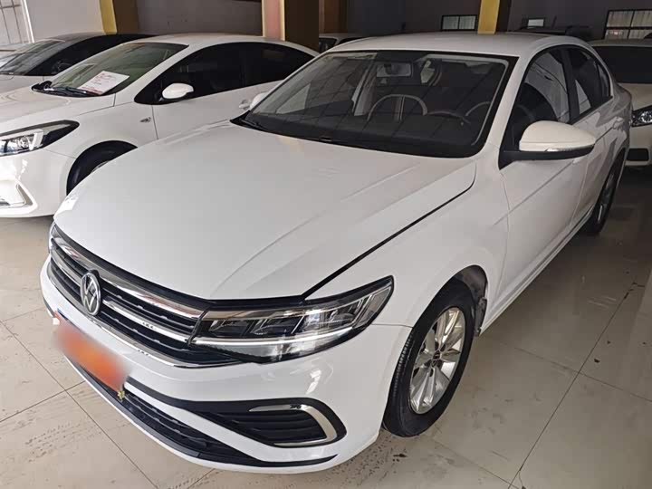 Фото 1 - Volkswagen Bora