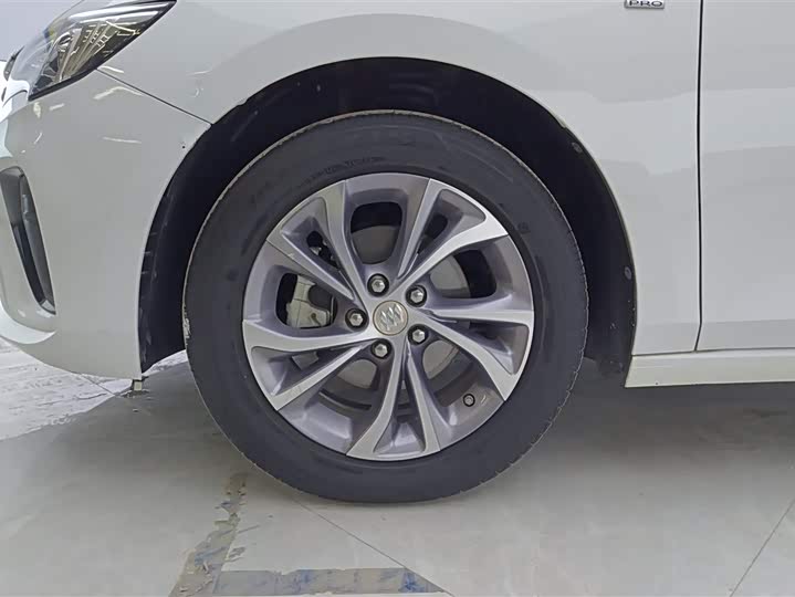 Фото 6 - Buick Verano