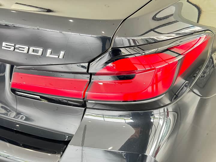 Фото 7 - BMW 5 Series