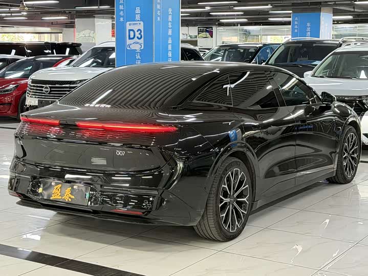 Фото 7 - Zeekr 007