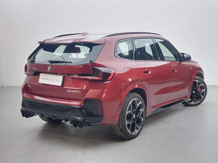 Фото 4 - BMW X1