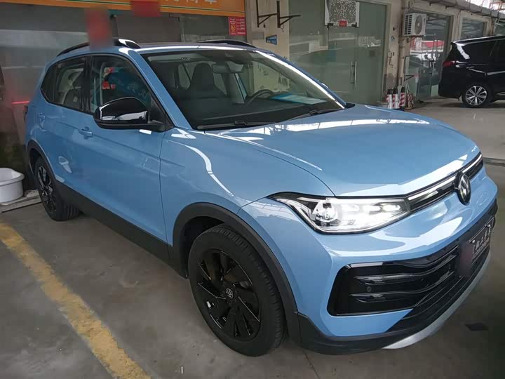 Фото 4 - Volkswagen Tharu