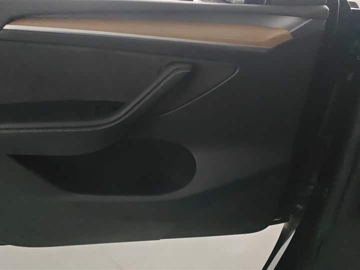 Фото 7 - Tesla Model Y