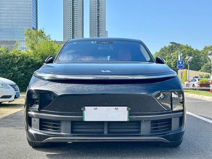 Фото 2 - LiXiang L9