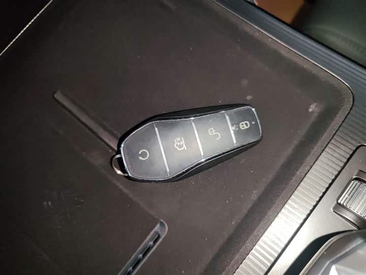 Фото 9 - BYD Song L DM-i Hybrid