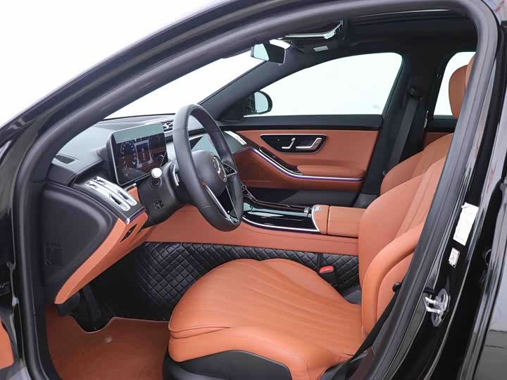 Фото 5 - Mercedes-Benz S-Class