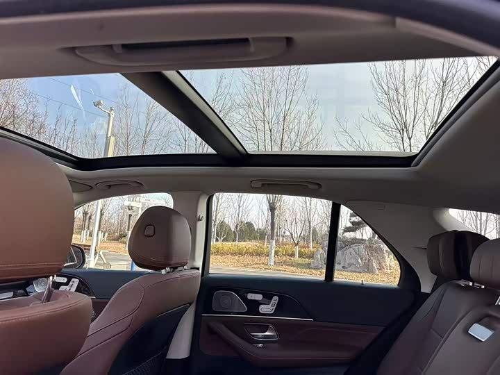 Фото 6 - Mercedes-Benz GLE-Class