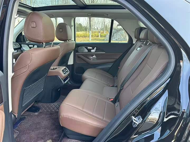 Фото 7 - Mercedes-Benz GLE-Class