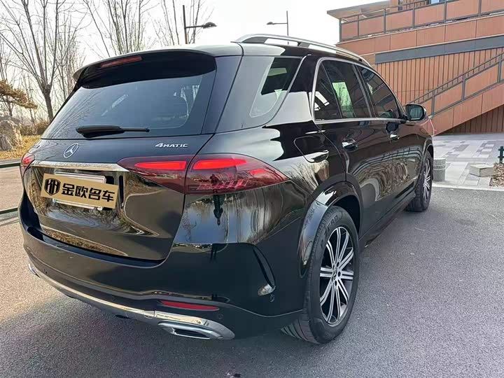 Фото 9 - Mercedes-Benz GLE-Class