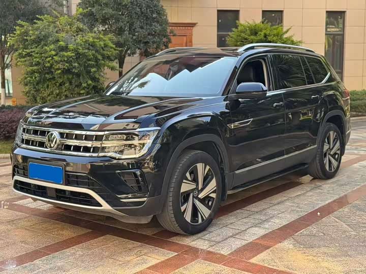 Фото 1 - Volkswagen Teramont Pro