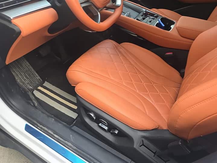 Фото 9 - BYD Sea Lion 07 EV