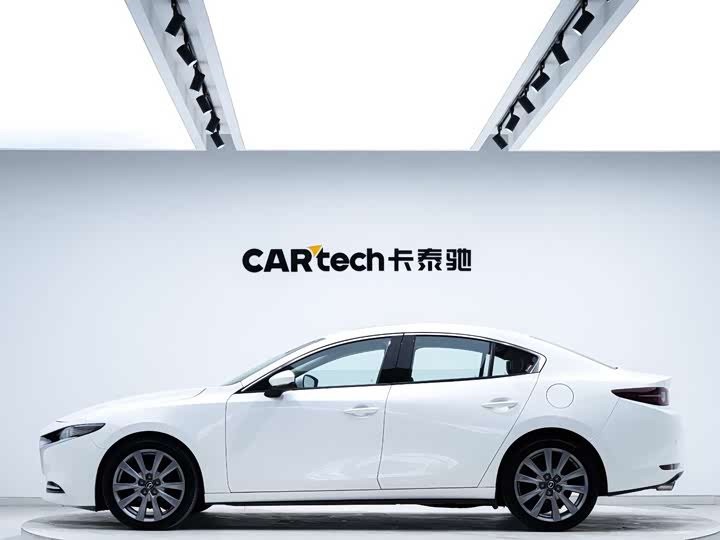 Фото 6 - Mazda 3 (Axela)