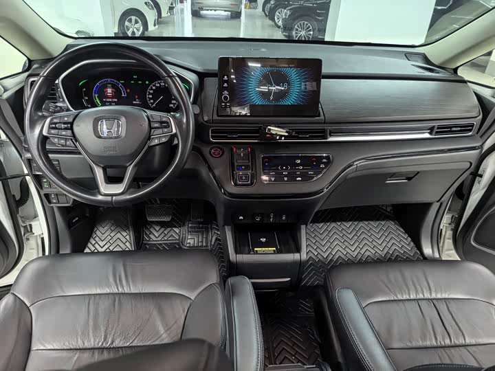 Фото 7 - Honda Elysion