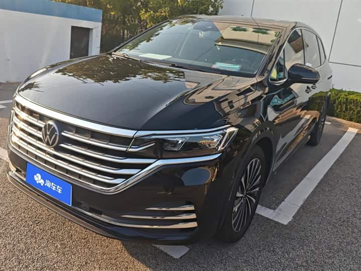 Фото 1 - Volkswagen Viloran