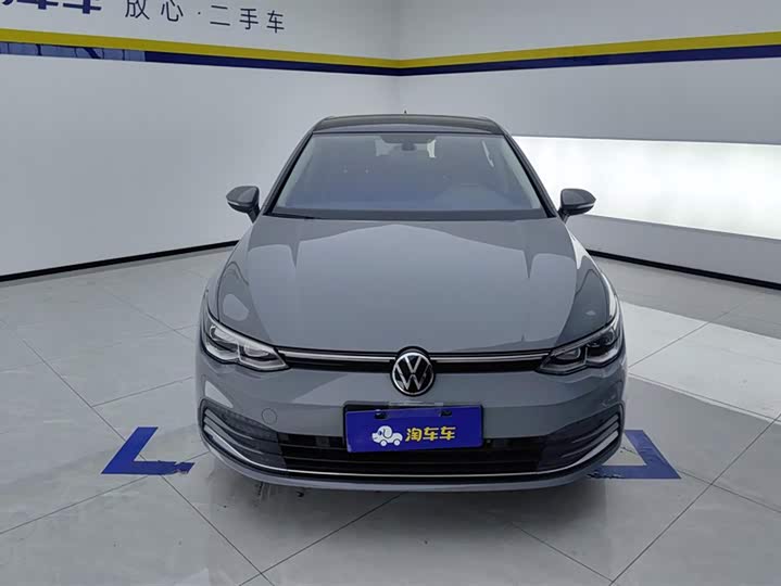 Фото 2 - Volkswagen Golf