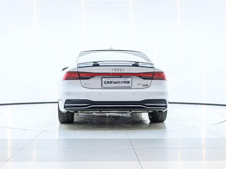 Фото 3 - Audi A7