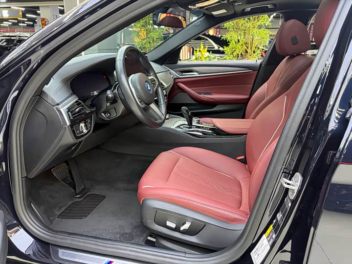 Фото 4 - BMW 5 Series Hybrid