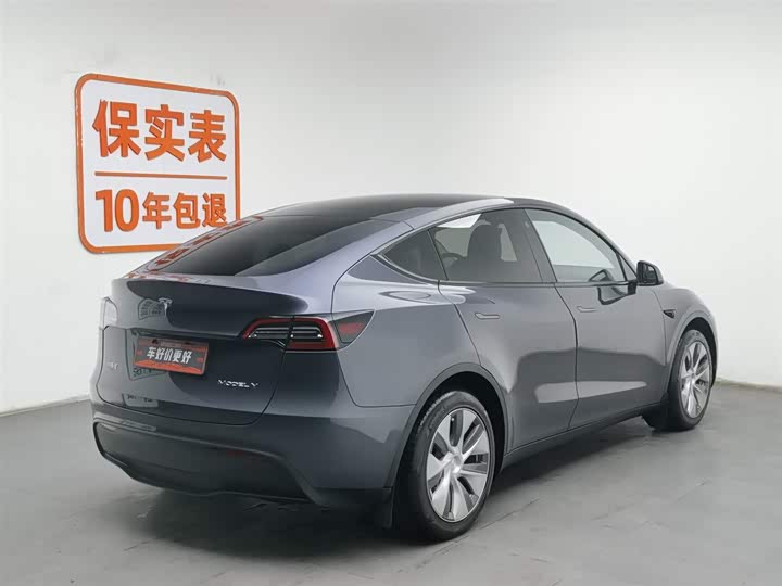 Фото 2 - Tesla Model Y