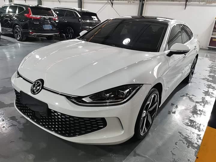 Фото 2 - Volkswagen Lamando L