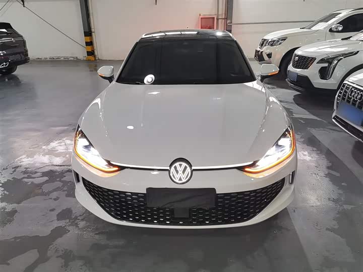 Фото 3 - Volkswagen Lamando L