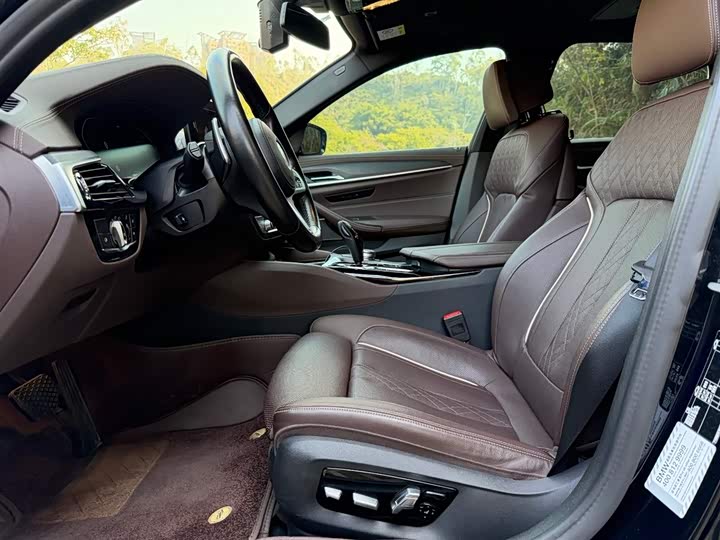 Фото 7 - BMW 5 Series