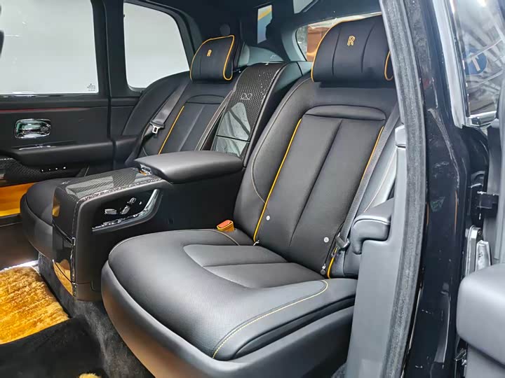 Фото 5 - Rolls-Royce Cullinan