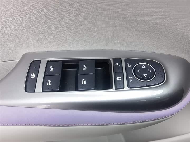 Фото 9 - BYD Dolphin