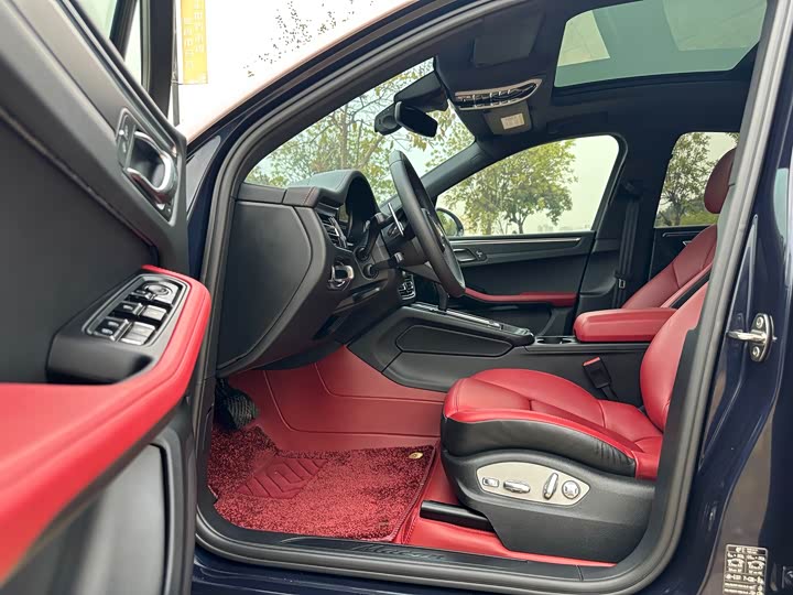 Фото 7 - Porsche Macan