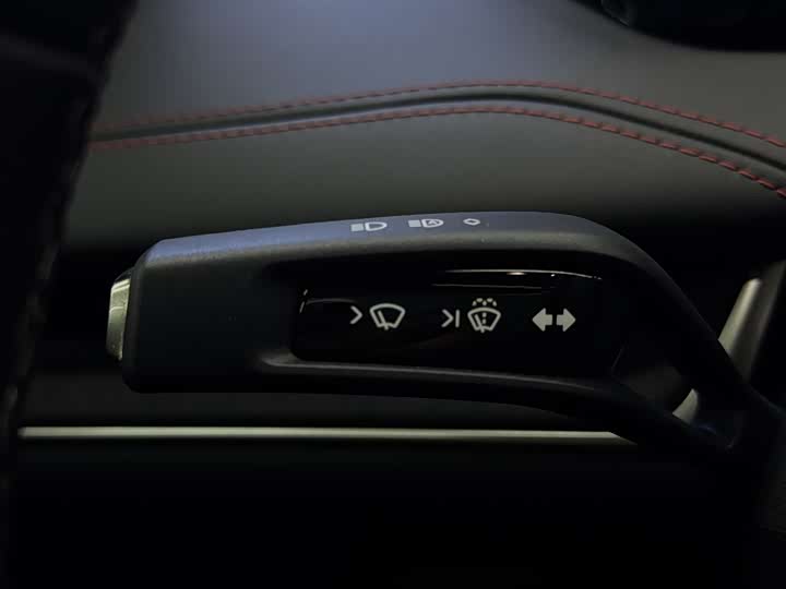 Фото 4 - Xiaomi SU7