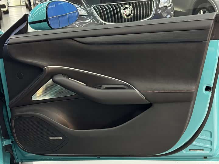 Фото 6 - Xiaomi SU7