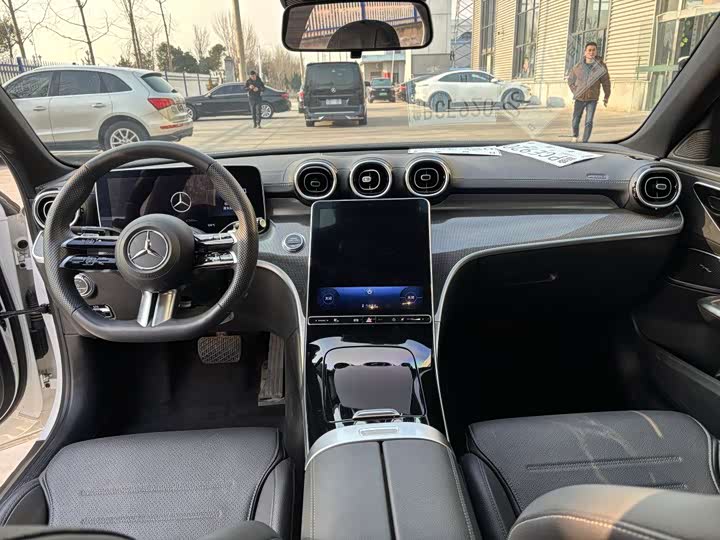 Фото 3 - Mercedes-Benz C-Class