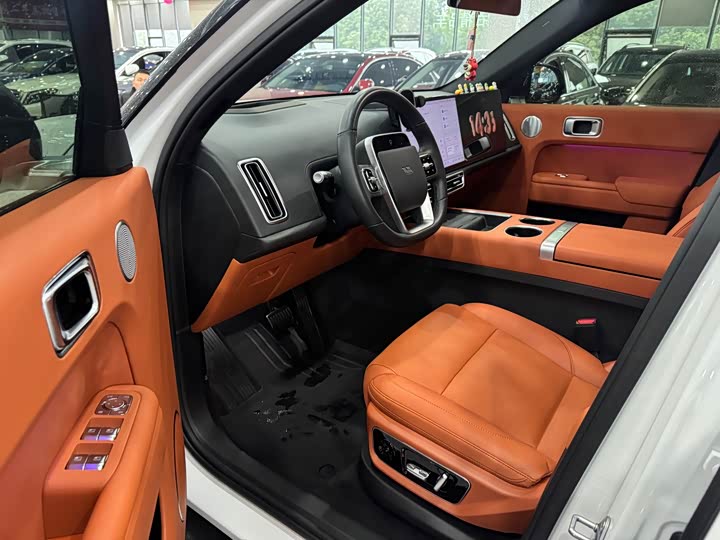 Фото 4 - LiXiang L7