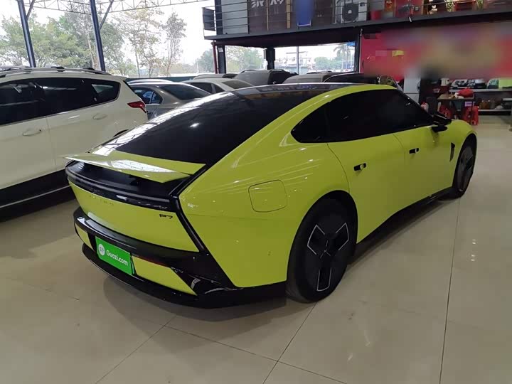 Фото 7 - XPeng P7