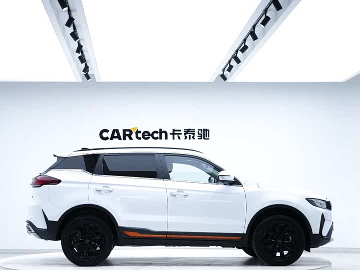 Фото 5 - Geely Atlas