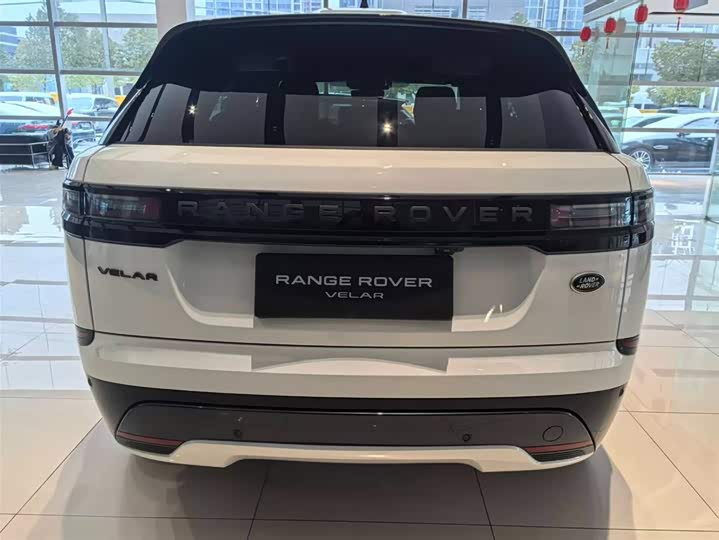 Фото 3 - Land Rover Range Rover Velar