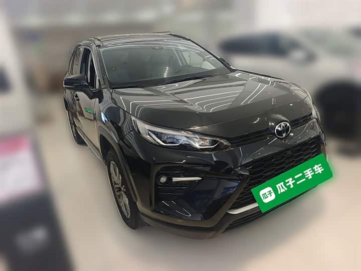 Фото 7 - Toyota Wildlander