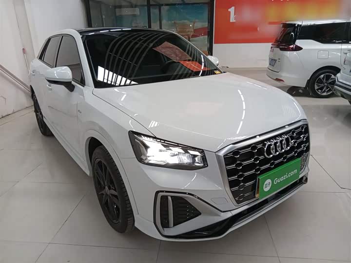 Фото 4 - Audi Q2L