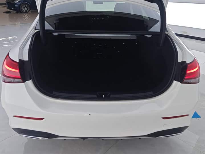 Фото 4 - Mercedes-Benz A-Class