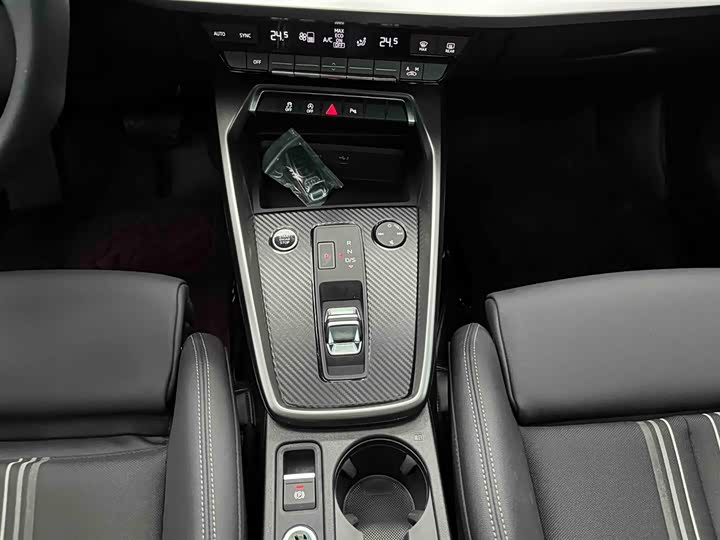 Фото 5 - Audi A3