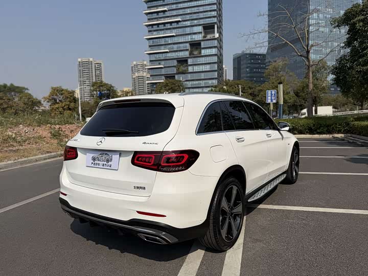 Фото 5 - Mercedes-Benz GLC-Class