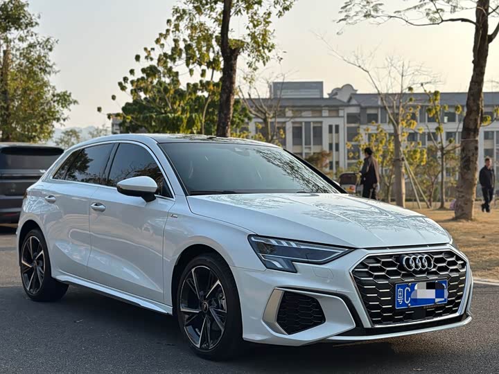 Фото 3 - Audi A3