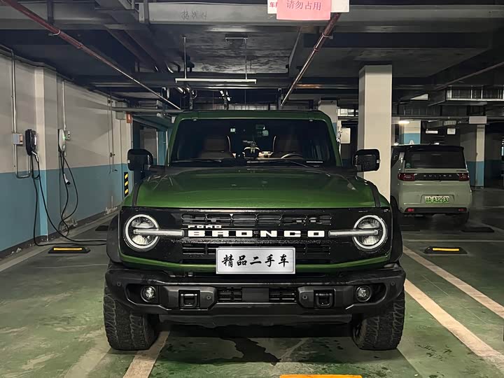 Фото 2 - Ford Bronco